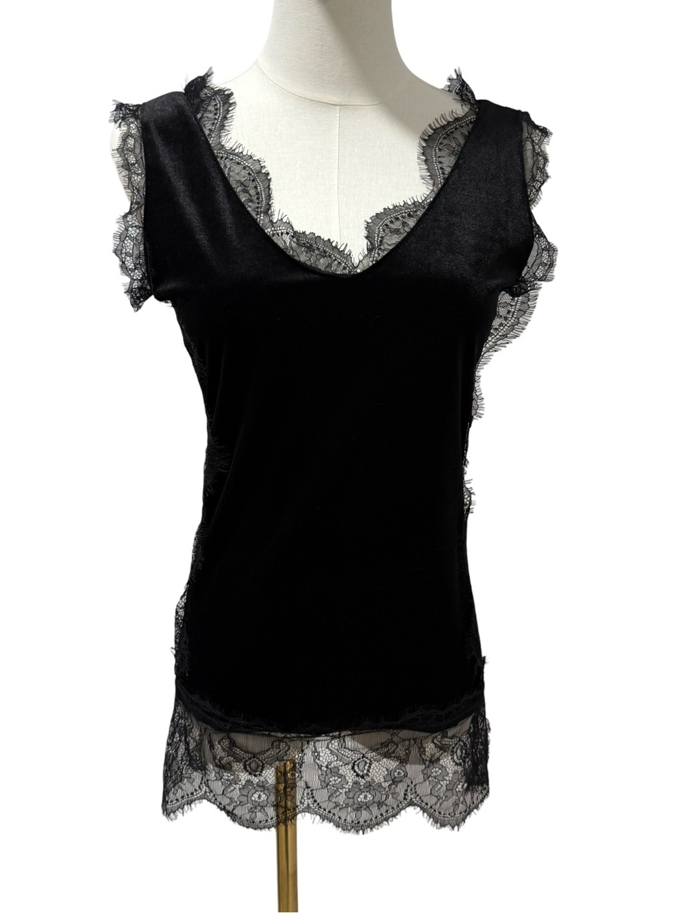 Black Lace-Trim Velvet Woman Top size Small